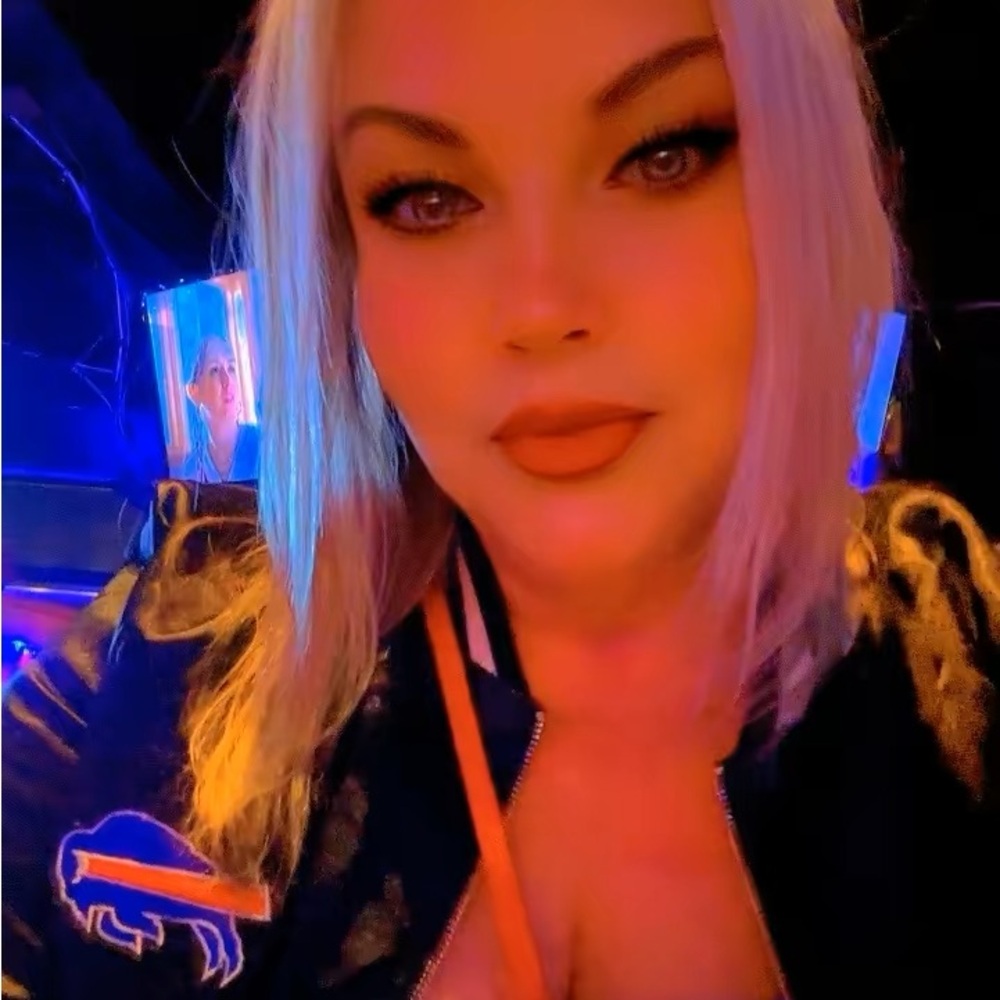 Meet your Posher, Michele